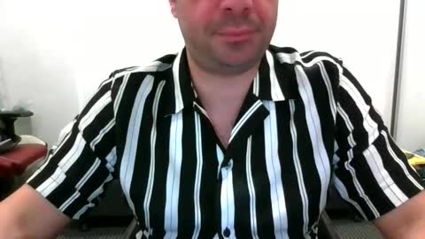 teddy630402 online show from April 4, 2026, 1:08 pm