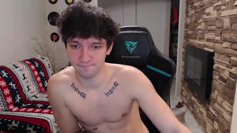 Teddy online show from December 3, 2025, 7:16 am