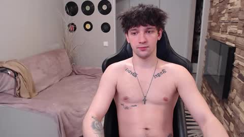 Teddy online show from March 25, 2026, 6:19 am