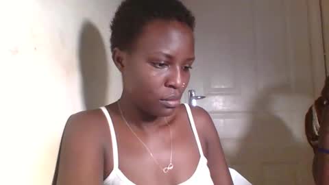 Snapshot of tee_kaicy chatting on December 12, 2024, 2:37 am kaicy online show from December 12, 2024, 2:37 am