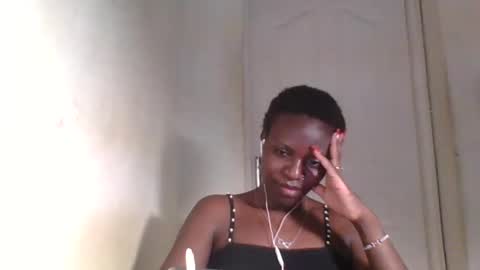 Snapshot of tee_kaicy chatting on December 18, 2024, 11:19 pm kaicy online show from December 18, 2024, 11:19 pm