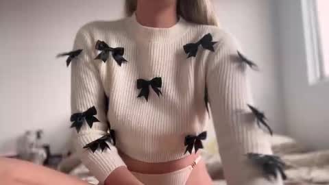 Snapshot of teffsweet18 chatting on October 15, 2025, 2:39 pm Amy No penetration Virgiin giirl online show from October 15, 2025, 2:39 pm