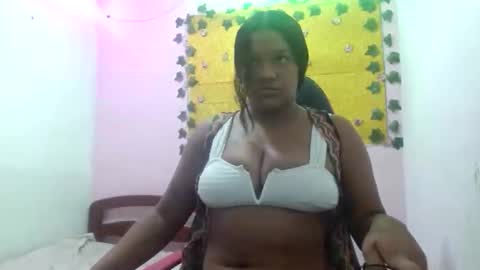 Snapshot of teffy_latina04 chatting on October 20, 2025, 2:34 am teffy latina04 online show from October 20, 2025, 2:34 am