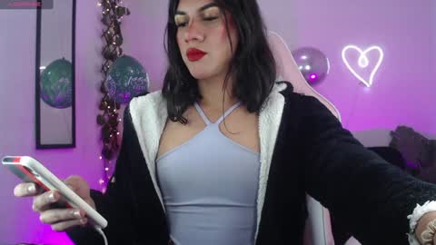 tefy_bratz online show from December 29, 2024, 1:38 pm