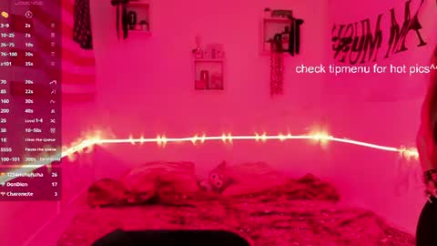 Snapshot of teganbruns chatting on June 9, 2026, 4:18 pm teganbruns online show from June 9, 2026, 4:18 pm