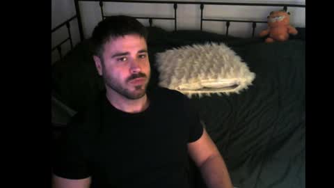 Snapshot of tehvillain chatting on October 15, 2025, 3:17 am tehvillain online show from October 15, 2025, 3:17 am