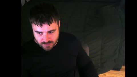 Snapshot of tehvillain chatting on October 17, 2025, 5:37 pm tehvillain online show from October 17, 2025, 5:37 pm