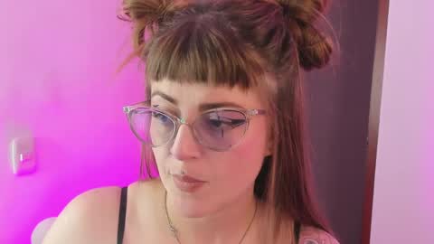 tekila__ online show from May 6, 2026, 11:21 pm