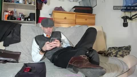 Virg Lszl online show from December 27, 2024, 3:37 pm