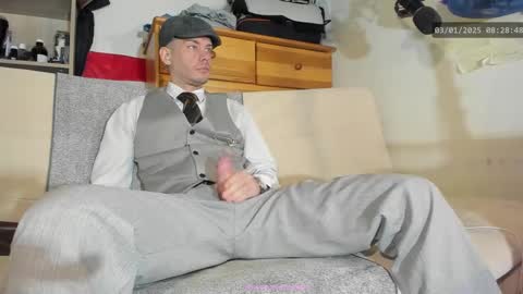 Virg Lszl online show from January 3, 2025, 7:27 am