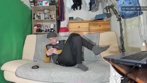 Virg Lszl online show from February 3, 2025, 7:21 pm