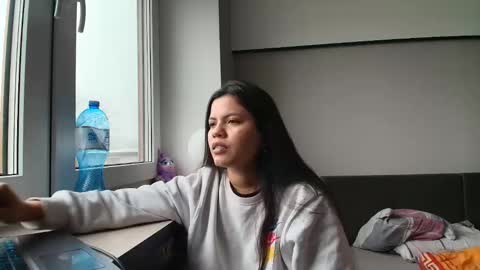 Snapshot of tell_me_goddess chatting on November 25, 2025, 8:25 am Amazing SALOME online show from November 25, 2025, 8:25 am