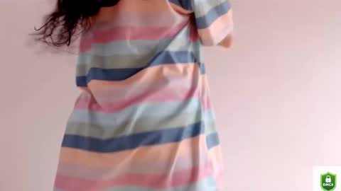 temperatura_ online show from September 12, 2025, 5:24 pm