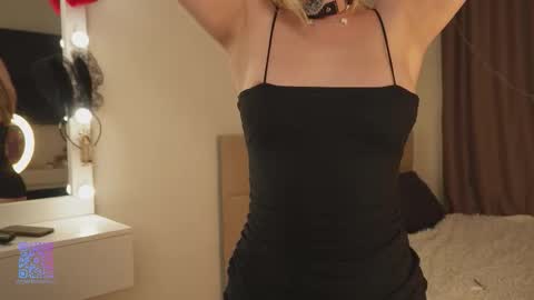 Snapshot of temperaturka chatting on September 24, 2025, 6:11 pm Sarah     online show from September 24, 2025, 6:11 pm