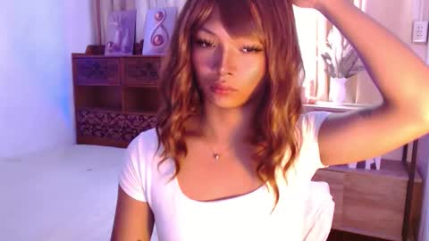 Snapshot of temptation_ashley chatting on May 21, 2026, 9:16 am temptation_ashley online show from May 21, 2026, 9:16 am