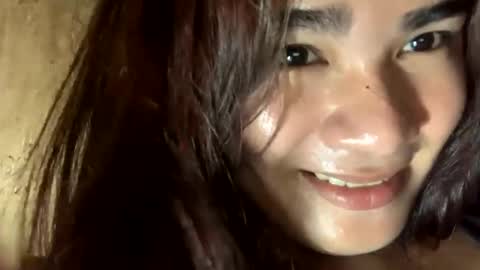 Snapshot of temptation_happiness chatting on December 11, 2024, 5:10 am Just call me Tiara online show from December 11, 2024, 5:10 am