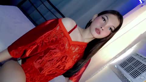 Snapshot of temptation_lily chatting on June 11, 2026, 2:33 am Lily online show from June 11, 2026, 2:33 am