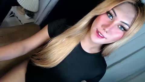 Im Dianna DONT FORGET TO FOLLOW ME   online show from January 8, 2026, 8:27 am