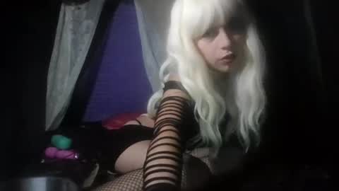 Snapshot of temptedbrat chatting on May 16, 2026, 6:43 am temptedbrat online show from May 16, 2026, 6:43 am