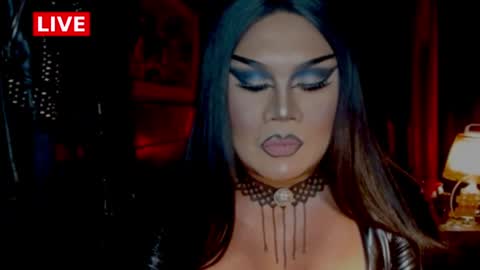 Snapshot of temptress_cocoxxx chatting on June 19, 2026, 6:18 am Mistress Coco online show from June 19, 2026, 6:18 am