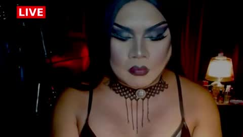 Snapshot of temptress_cocoxxx chatting on June 25, 2026, 5:45 am Mistress Coco online show from June 25, 2026, 5:45 am