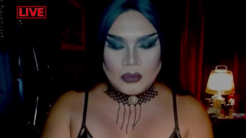 Snapshot of temptress_cocoxxx chatting on June 28, 2026, 4:51 am Mistress Coco online show from June 28, 2026, 4:51 am