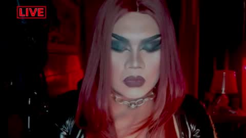 Snapshot of temptress_cocoxxx chatting on July 16, 2026, 5:13 am Mistress Coco online show from July 16, 2026, 5:13 am