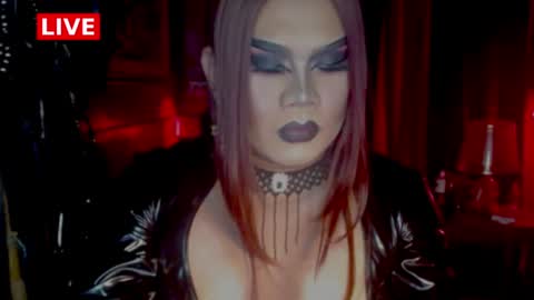 Snapshot of temptress_cocoxxx chatting on August 8, 2026, 6:15 am Mistress Coco online show from August 8, 2026, 6:15 am