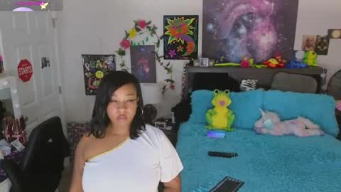 Snapshot of temptressbeauty24 chatting on September 26, 2025, 7:40 pm Gaia online show from September 26, 2025, 7:40 pm