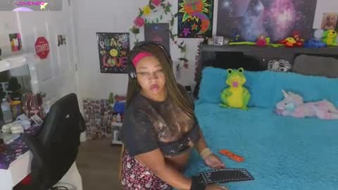 Snapshot of temptressbeauty24 chatting on September 29, 2025, 6:24 pm Gaia online show from September 29, 2025, 6:24 pm