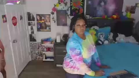 Snapshot of temptressbeauty24 chatting on October 14, 2025, 2:23 am Gaia online show from October 14, 2025, 2:23 am