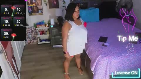 Snapshot of temptressbeauty24 chatting on October 21, 2025, 3:18 am Gaia online show from October 21, 2025, 3:18 am