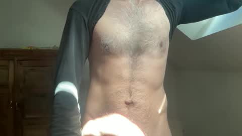 tender_joy_love online show from September 12, 2025, 11:54 am