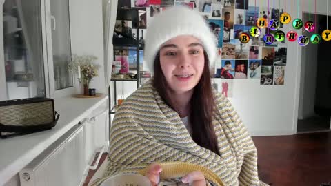 tenderalise online show from December 19, 2024, 9:17 pm