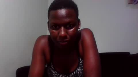 Snapshot of tenderbree chatting on November 5, 2025, 8:09 pm tenderbree online show from November 5, 2025, 8:09 pm