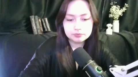 tendre_amelia online show from April 23, 2026, 12:51 pm