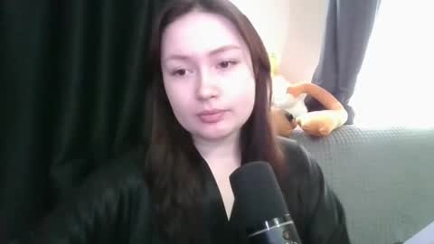 tendre_amelia online show from April 27, 2026, 10:35 am
