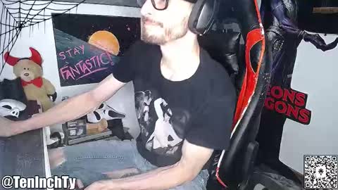 Ty online show from October 30, 2025, 4:30 pm