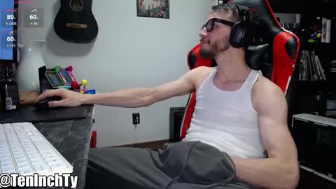 Snapshot of teninchty chatting on February 25, 2026, 3:49 am Ty online show from February 25, 2026, 3:49 am