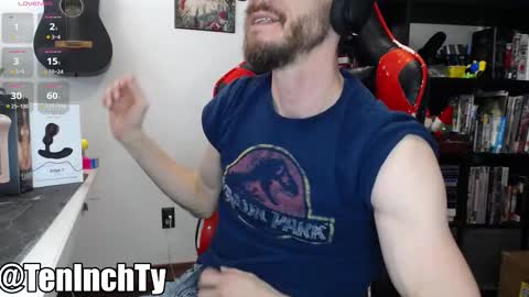 Snapshot of teninchty chatting on March 5, 2026, 8:27 pm Ty online show from March 5, 2026, 8:27 pm