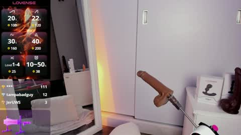 Teo Ferrer online show from January 6, 2025, 11:42 pm