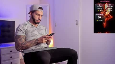 Teo Ferrer online show from March 9, 2025, 8:42 pm