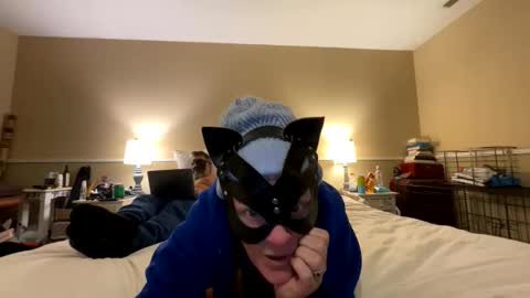 tequilacouple3 online show from December 17, 2025, 3:23 am