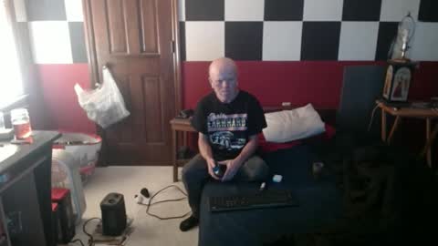 terdy2366 online show from December 24, 2024, 5:13 pm