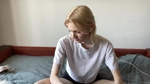 Snapshot of teresagerula chatting on March 16, 2026, 5:44 am Anna online show from March 16, 2026, 5:44 am