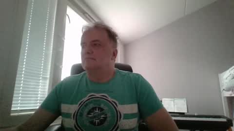 tero007 online show from September 18, 2025, 9:11 am