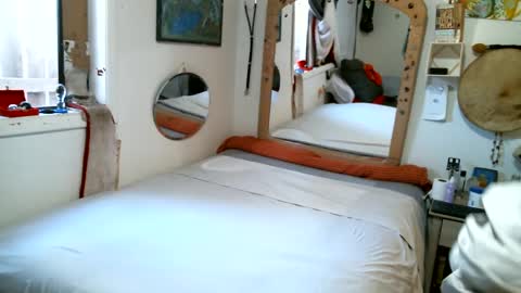 Axle online show from January 16, 2025, 4:18 pm