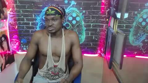 terry_zyzz online show from May 2, 2026, 12:10 pm