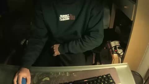 Snapshot of terwosdex chatting on January 10, 2026, 1:51 am terwosdex online show from January 10, 2026, 1:51 am