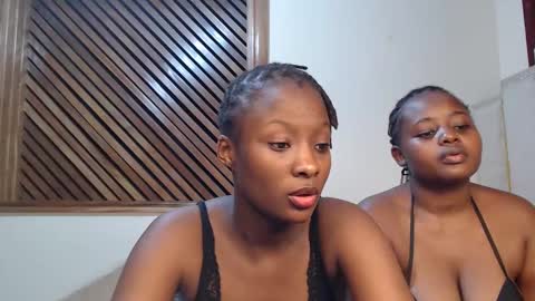 Snapshot of tess_tacy chatting on February 1, 2025, 7:13 pm Tacy online show from February 1, 2025, 7:13 pm